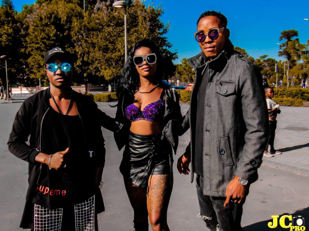 Quem Disse ft. Drica Atrevida & Lary K